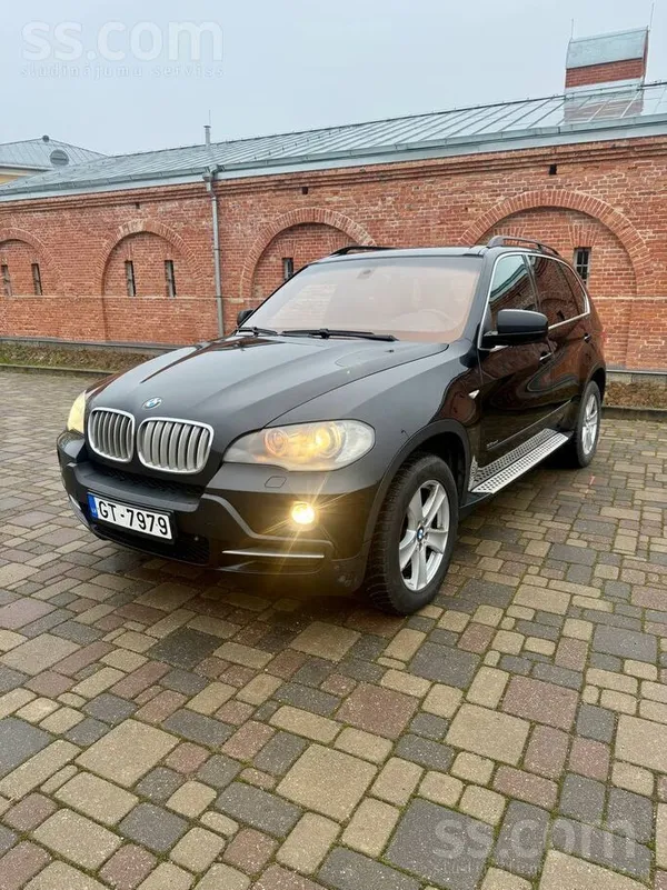 BMW Продаётся BMW X5 E70 M57 210Kw. 