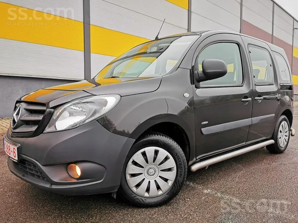 Mercedes No Vācijas. 5-vietas. Dīzelis. Noskr. 210000km. Ma