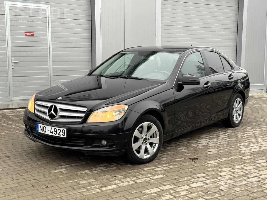 Mercedes Mercedes-Benz C 220.