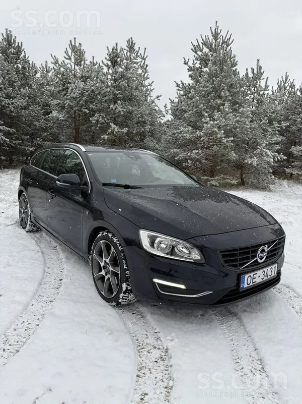 Volvo v60 no Itālijas
Ocean race
Melnie griesti
R18 diski ar jaunām ziema