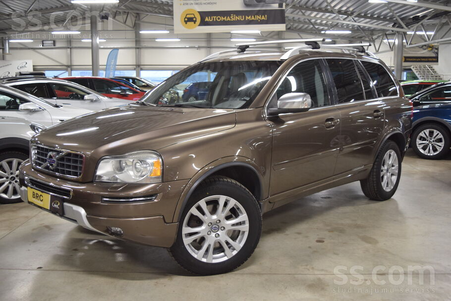 Volvo Volvo XC 90 D5 Awd 7 Sēdv. 2013. gada. 2.4l dīzeli