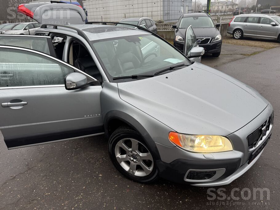 Volvo Ievests Volvo Xc-70D5 Awd , 5 cilindru Volvo dzine