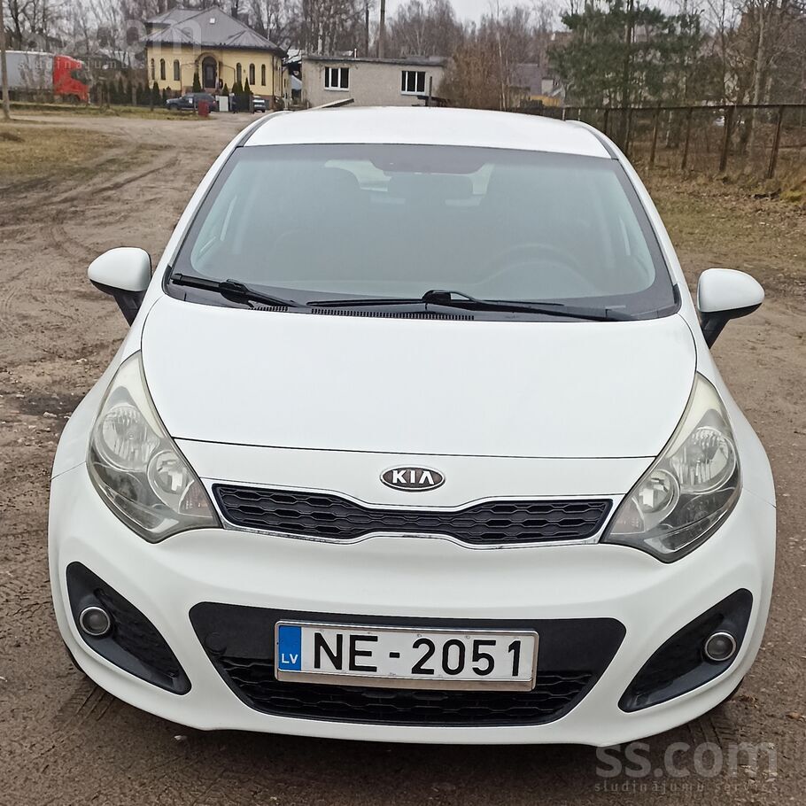 Kia Rio 1.4crdi 90 л. с, цепной привод. Первая регистрация 31.08.2011. В Лат