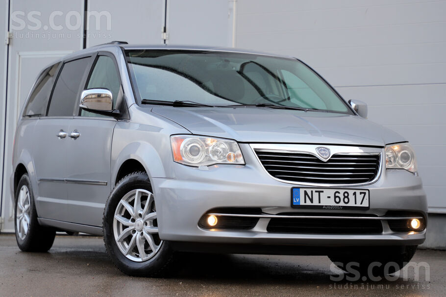 Lancia Lancia Voyager 2.8 Dīzelis 130kw / 174zs , automāt