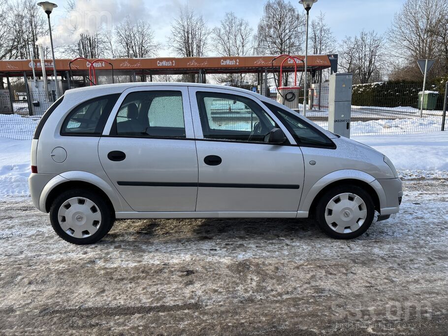 Atvesta no Vācijas 1.4i. Bez rūsas pazīmēm, labā stāvoklī. Auto noteikti jār