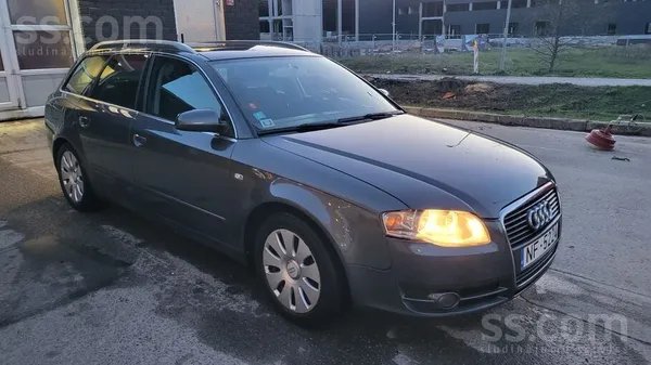 Audi Pārdodu automašīnu Audi A4 b7, dīzelis. Normālā te