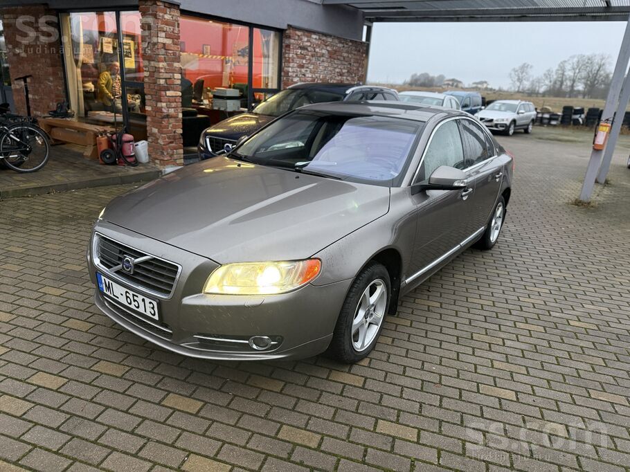 Volvo Pārdodu eleganto un uzticamo Volvo S80 - jubilejas