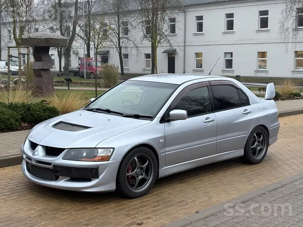 Mitsubishi Mitsubishi evo 8 MR original with aluminum roof. O