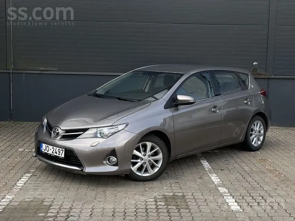 Toyota Toyota Auris, 2014. gads, 1.4 dīzelis, 66 kW, manu