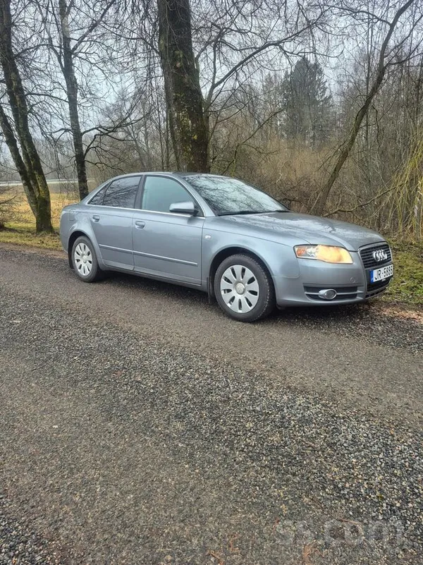 Audi Tiek pārdots Audi A4, jo praktiski stāv bez pielie