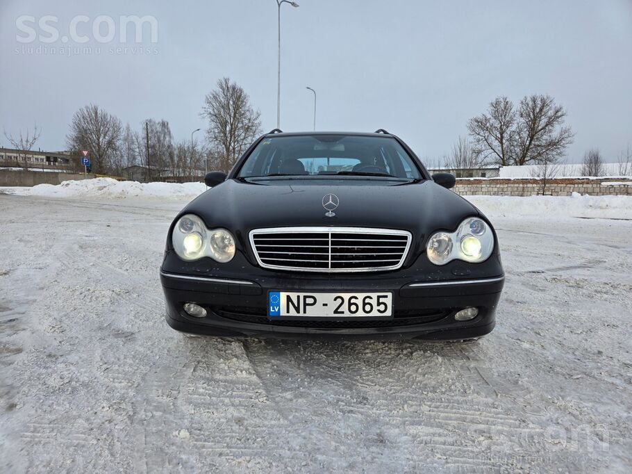 Mercedes-Benz C270 Cdi
2003. gads, universālis, dīzelis.
Priekš sava vecu