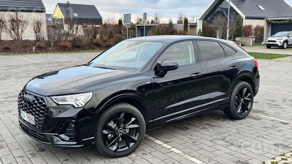 Audi Latvijā iegādāts Q3 ar S-Line exterior- Shadow bla