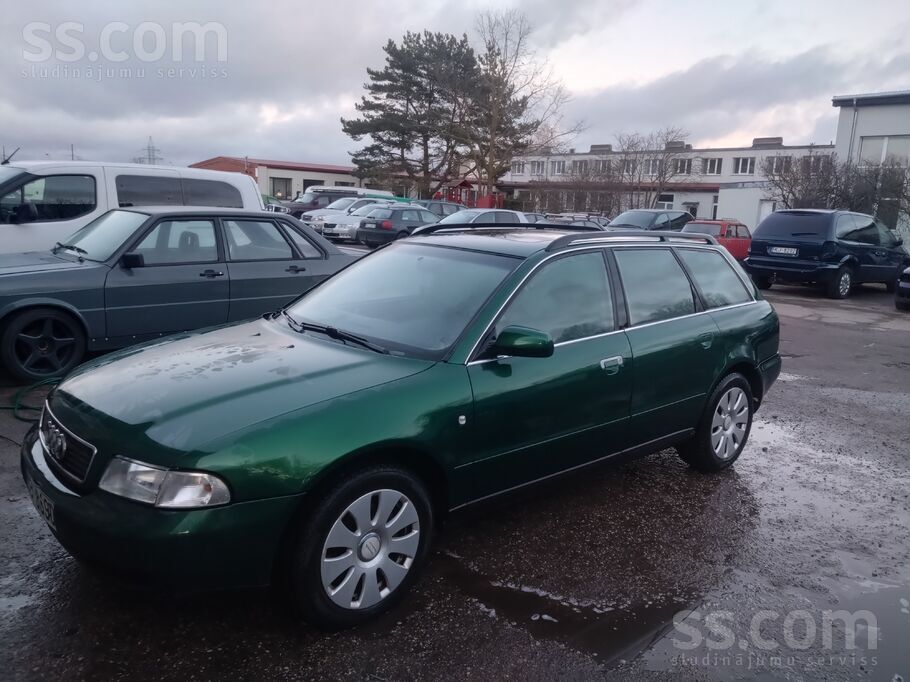 Audi Pārdodu audi a4 b5 avant.