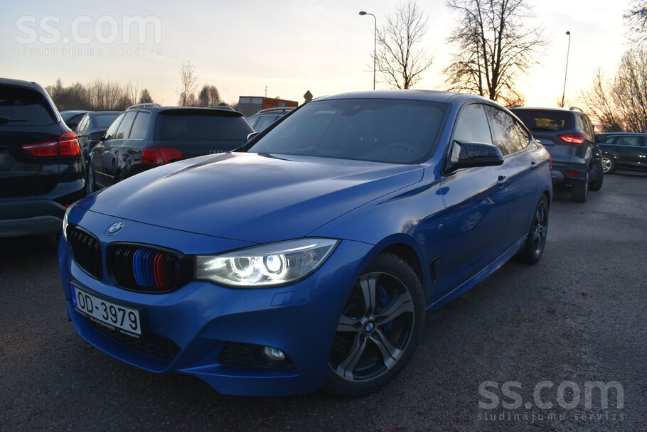 BMW 328i M Paket 2, 0L Benzīņs, 180kW, 01.2014 g. 

257 989 km

Automašī