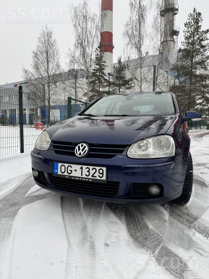 Pārdodu Volkswagen Golf V, 2004. g. 
Dzinējs 1.9 Tdi, uzticams dīzelis. 
Ā