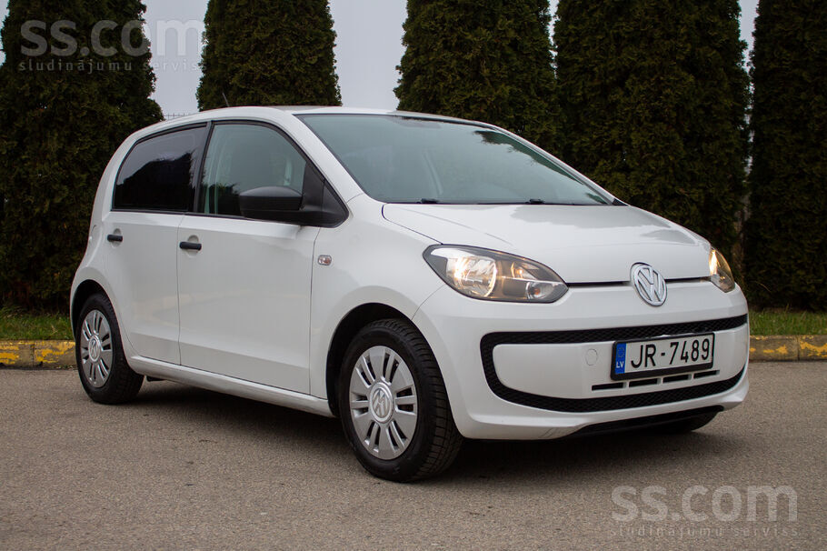 VW up. 1.0 Benzīns. Hečbeks/četrām durvīm
Iegādāts Latvijā pie oficiālā dīl