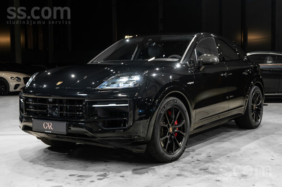 Pārdod Porsche Cayenne S E-Hybrid Coupe (Plug-In) 3.0L V6 ar 389 kW/519 Zs k