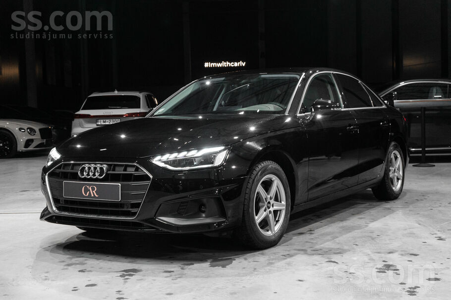 Pārdod Audi A4 Limousine 2.0tdi (Sedan B9) ar 2.0l dīzeļdzinēju un 7-pakāpju