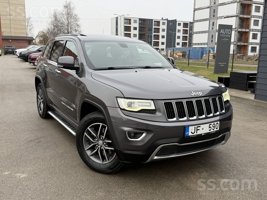 Jeep Grand Cherokee , Limited , 3.0crd , 184.kw 250.zs.
- Keyless Go
-