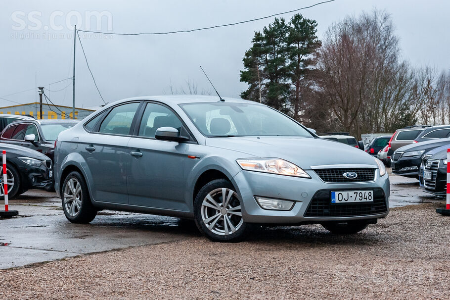 Ford Tikko ievests ar oriģinālu nobraukumu Ford Mondeo 