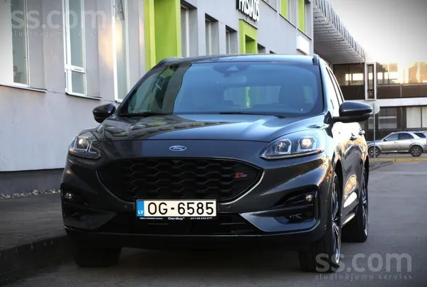 Ford 2.5b/hibrīds, St-Line.