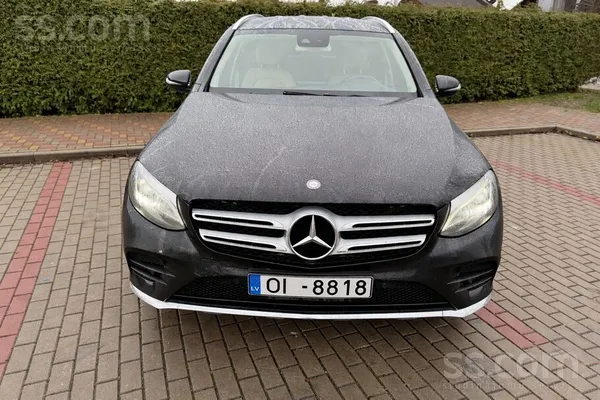 Mercedes Mercedes Benz Glc 4Matic ar Amg eksterjera pakotni