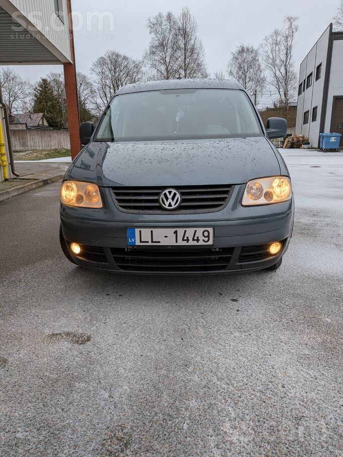 Volkswagen Продам хороший автомобиль Фольксваген Caddy Lite ,