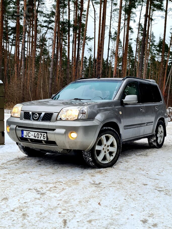 Nissan Pārdot Nissan X Trail Columbija 2.2 dīzelis ar 100