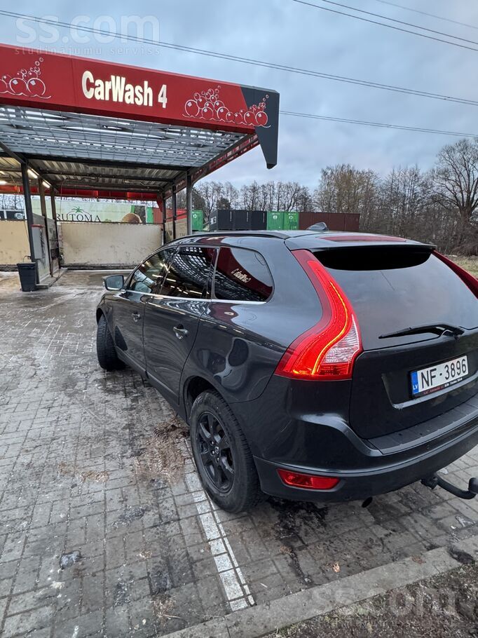 Volvo Продается ухоженная и обслуженная XC 60, с надежны