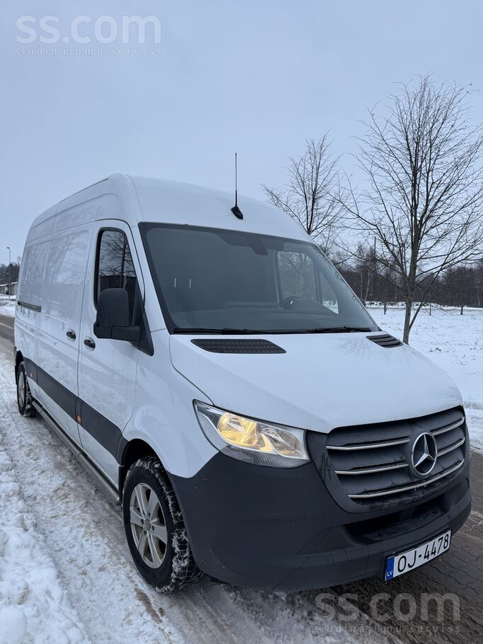 3000kg -Bez vinjetes
Ceļa nodoklis par 2026.gadu nomaksāts 
114zs
Automāt