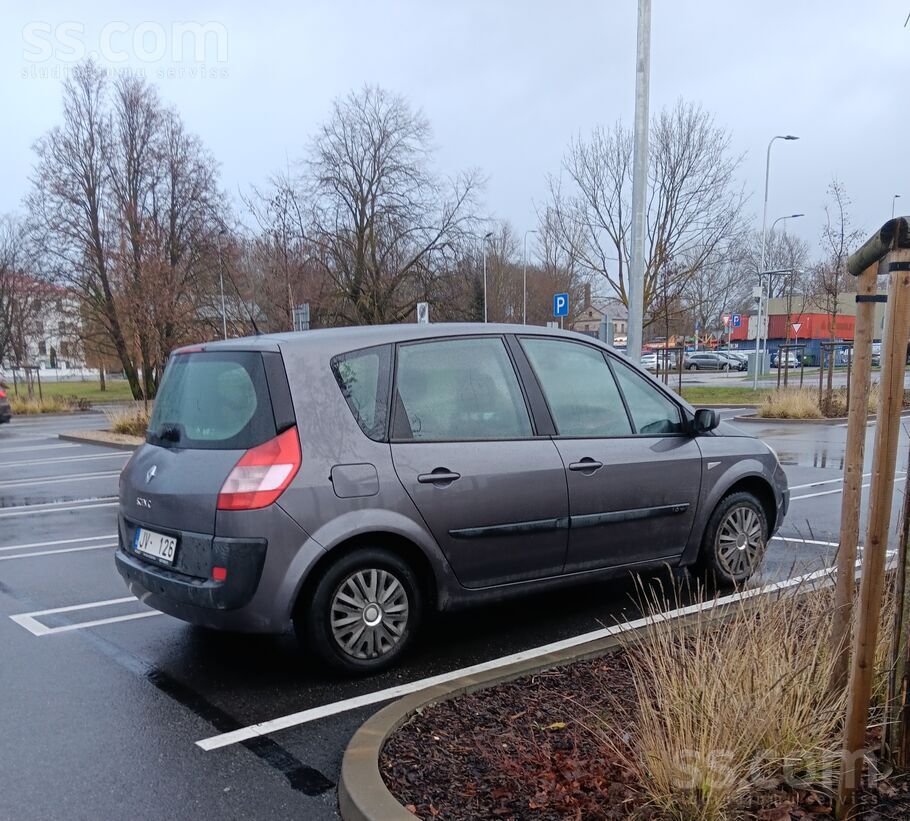 На запчасти. Машина на ходу.