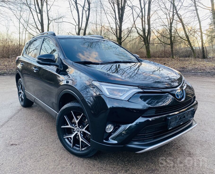 Tikko no Itālijas. 240000km. Cena ar Pvn. Teicāmā stavokļī.
Iespējams līzi