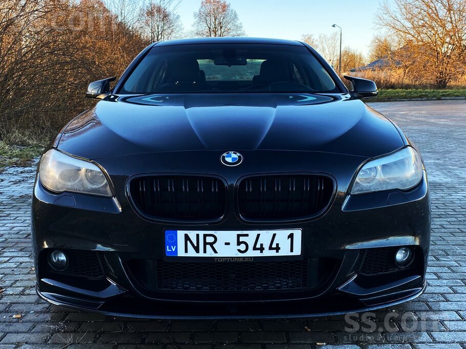 BMW Vizuāli un tehniski ļoti labā stāvoklī. Skate (dec