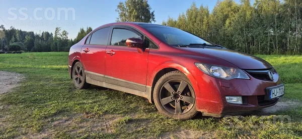 Honda Pārdošanā civic, tehniski uzpasēts apkopes veiktas