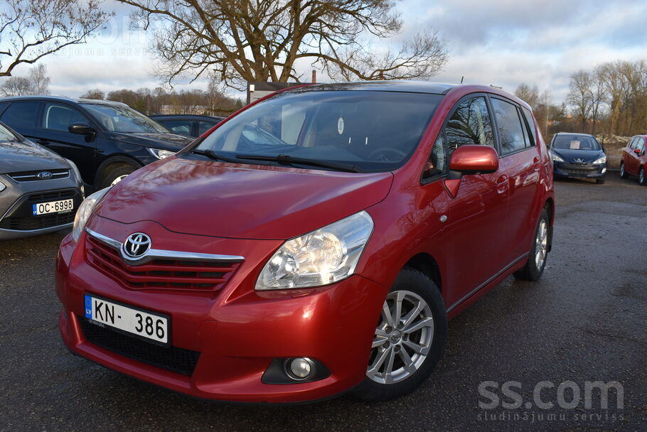 Toyota Toyota Verso 1.8L Benzīns, 108kW, 08.2012 g.