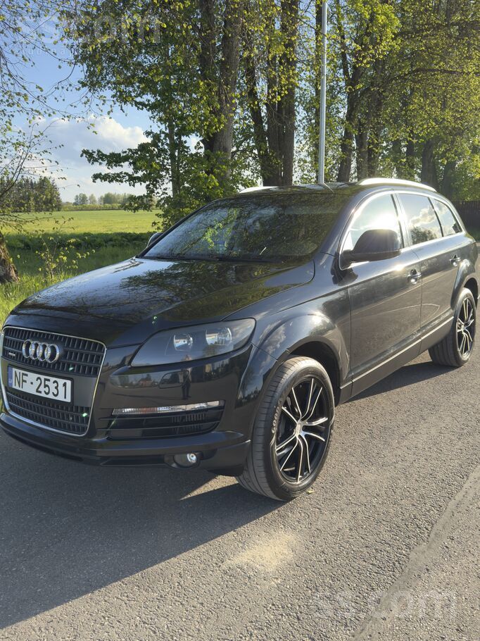 Audi Audi Q7, 3.0 Tdi, 176 kW. Automašīna ir lieliskā s
