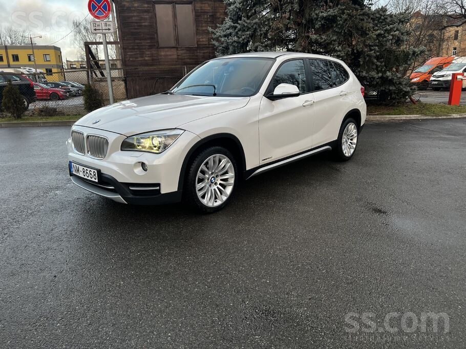 BMW Automašīna labā tehniskā stāvoklī. Manā īpašumā ko