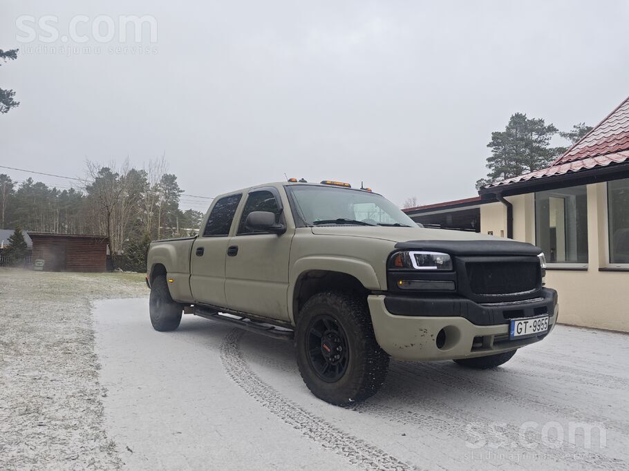 Chevrolet Gmc Sierra 1500 HD Crewcab Quadrasteer Slt 4Wd 6.0