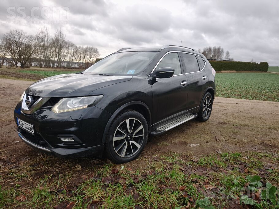 Nissan Auto labā vizuālā un tehniskā stāvoklī. Pirkts Lat
