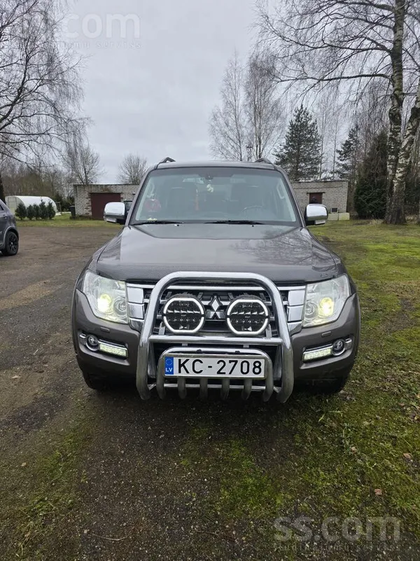 Mitsubishi Vizuāli un tehniski laba stavoklī. Tika veikta pre