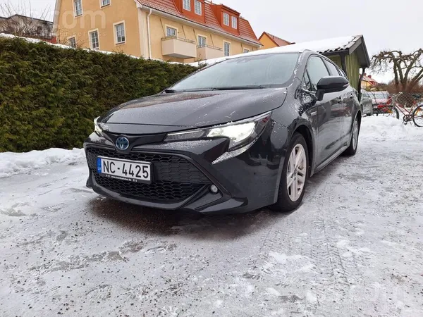 Toyota Toyota Corolla Touring Sports (Universālis) – uzti