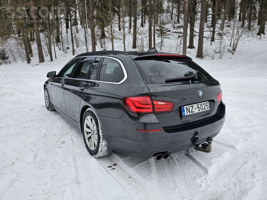 BMW Pārdod BMW 520, manuālā ātrumkārba, auto labā tehn