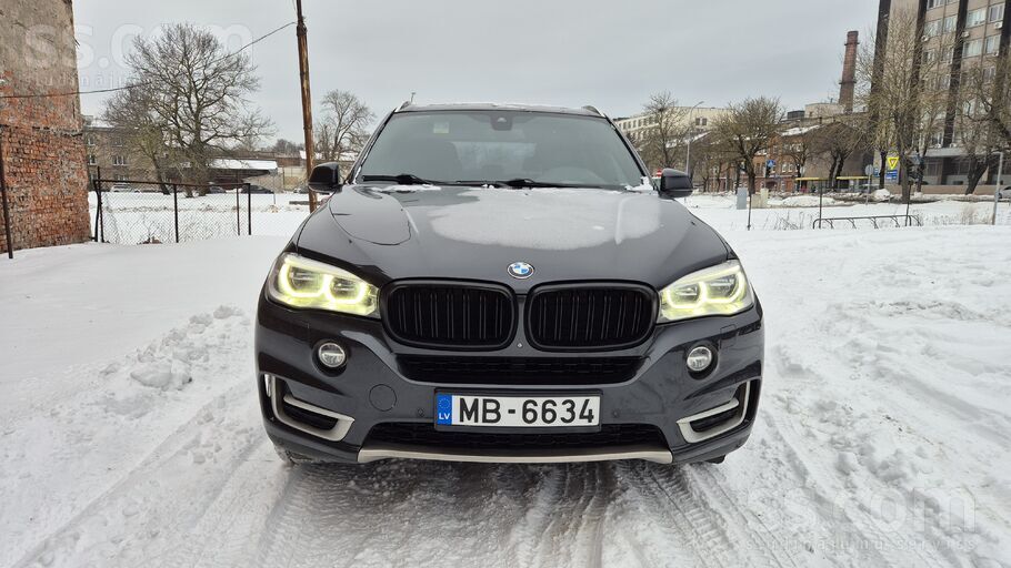 BMW Pārdod Bmw X5 F15, 3.0d, 190Kw, 7 sēdvietas, LV no