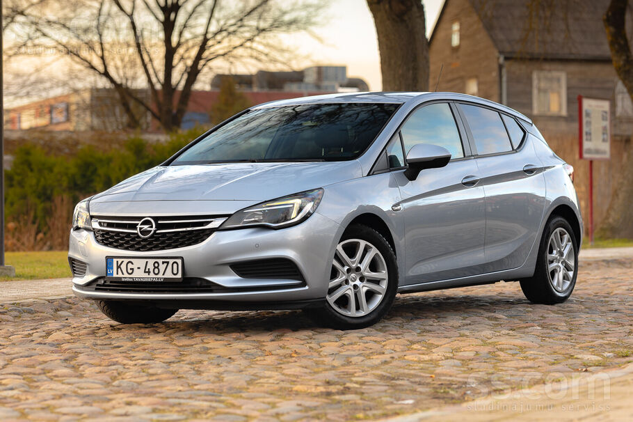 Opel Pārdošanā Hečbeks Opel Astra K