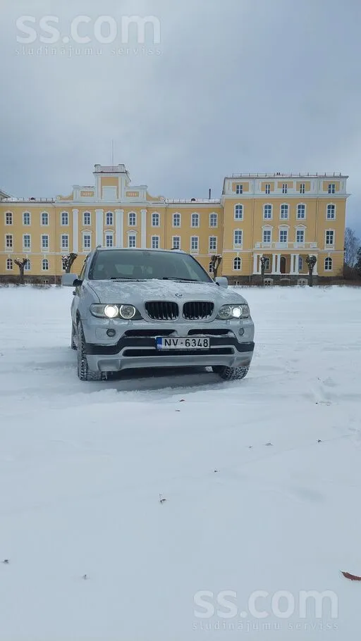 BMW Pardodas vai mainu uz e70.melnie griesti. shadov l