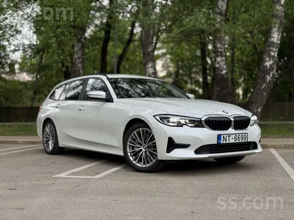 BMW 330 - 1