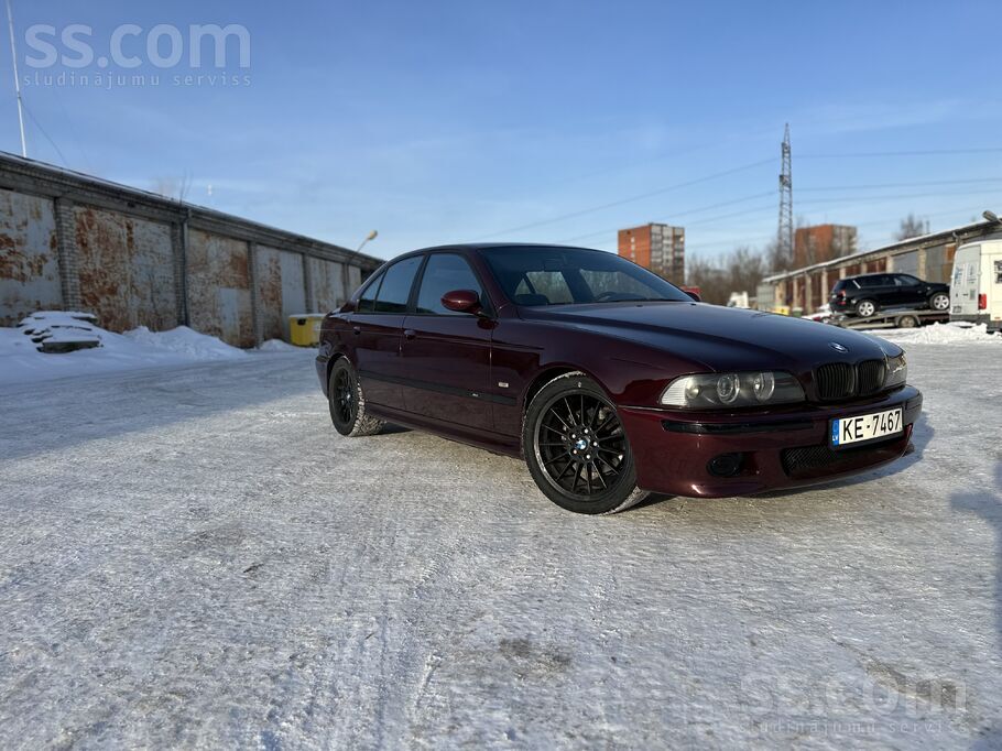 BMW Bmw e39 540i, m62b44 bezvanoss. 