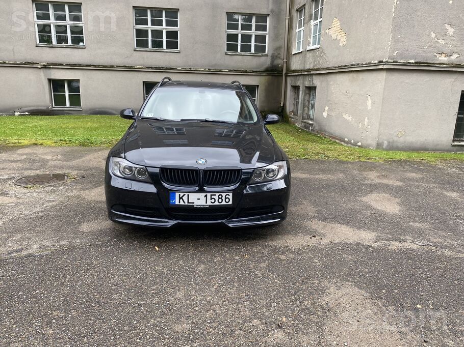 BMW Steidzīgi, pārdodu BMW automašīnu, māšinai ir izie