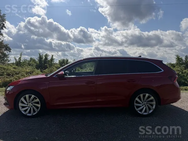 Skoda Pārdodu Skoda Octavia IV plugin hybrid ar 1.4 Benz