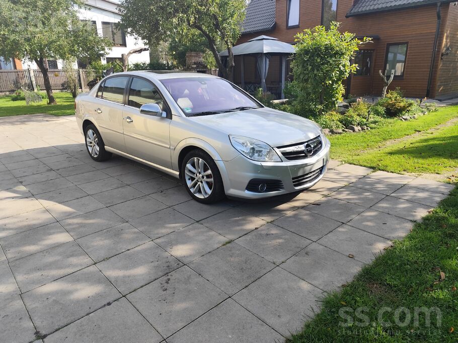 Pārdodu Opel Vectra 2008 1.9d automātu, pirms pusgada atvestu no Vācijas rie